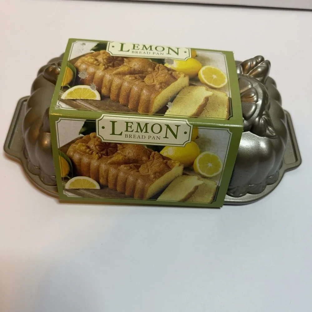 Williams Sonoma Nordic Ware Lemon Bread Loaf Pan NEW NOS Made in USA